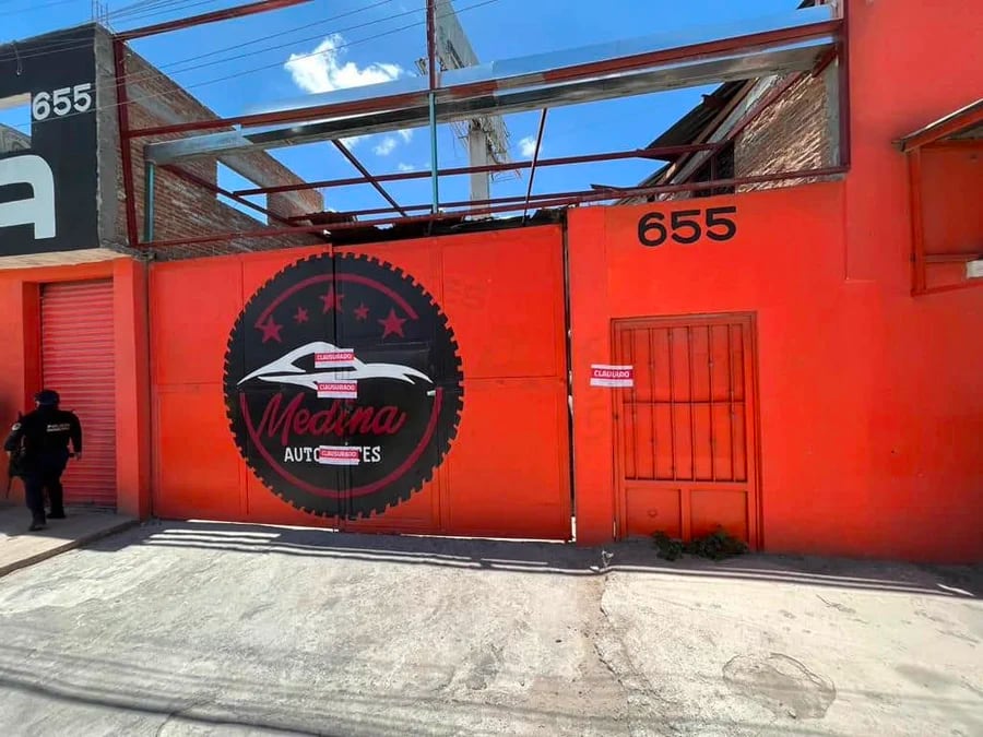 Negocio de autopartes de Fernando Medina es clausurado por esta razón