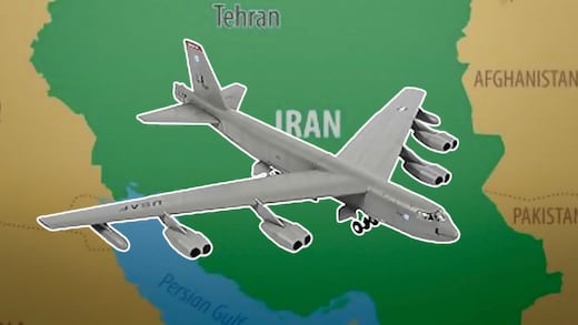 Estados Unidos moviliza aviones militares hacia Irán ante ultimátum de Trump