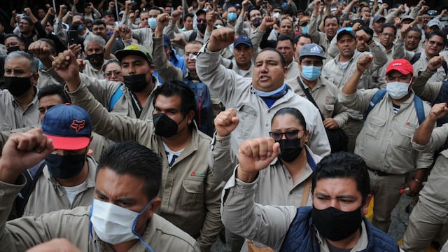 Trabajadores de Pemex