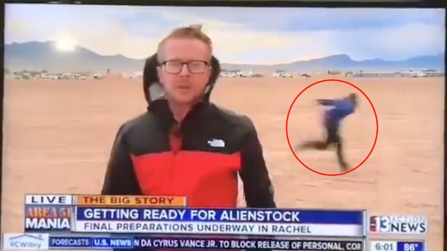 Corre como Naruto en Área 51