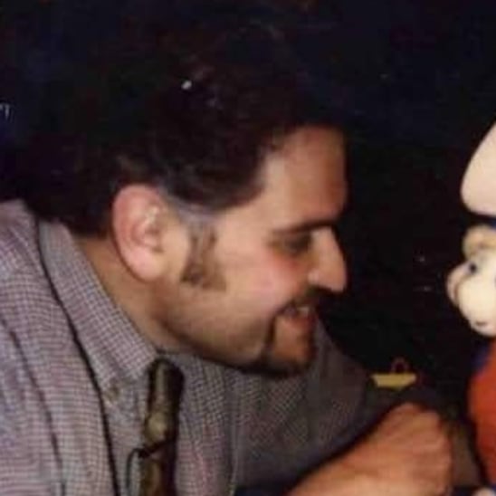 ¿Quién es Gabriel Ernesto Garzón Lozano? El actor de doblaje y voz de Topo Gigio pide donadores de sangre