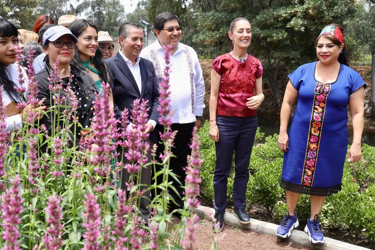Giovani Gutiérrez en inauguración de Canal Nacional