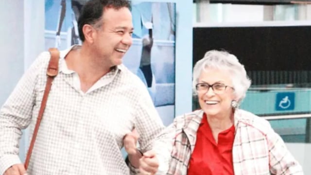 Muere Delia González Hernández, mamá de Nicandro Díaz