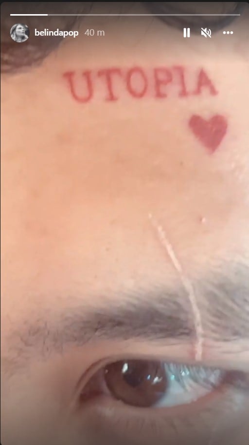 Christian Nodal y su nuevo tatuaje