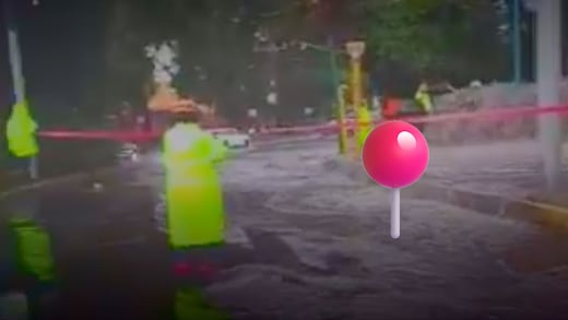 Se desborda el Río San Buenaventura en Xochimilco, zona de Vaqueritos