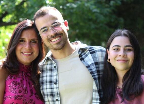 Lorenia Canavati y sus hijos