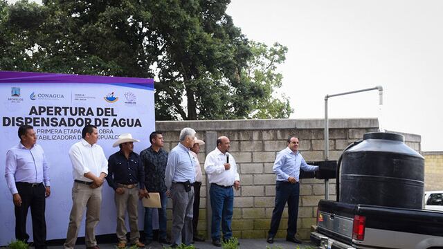 El gobernador del estado de Morelos, Cuauhtémoc Blanco Bravo, entregó la primera etapa de la red de agua potable en Nepopualco.