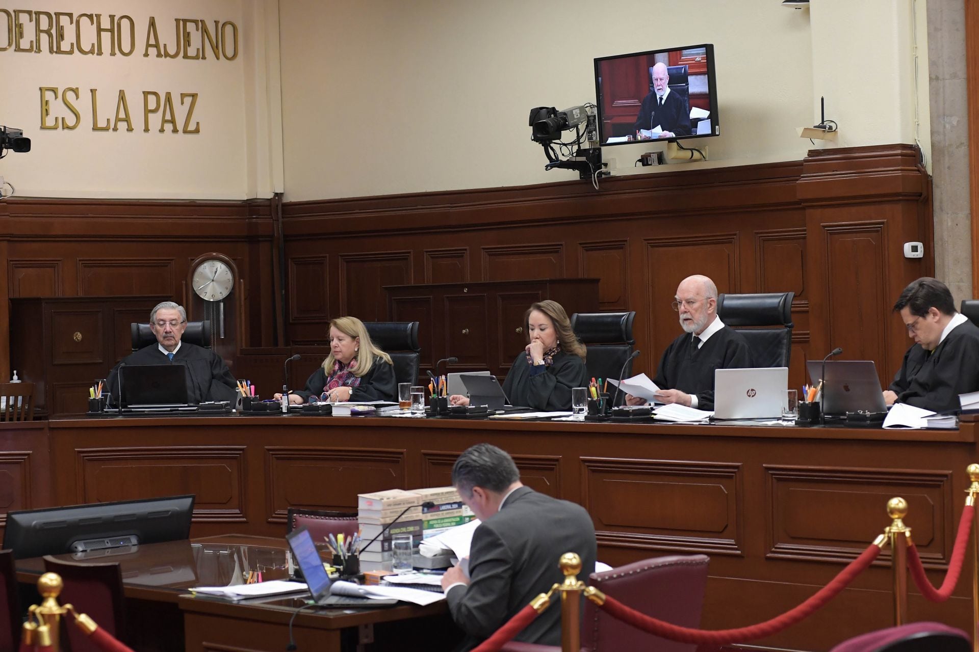 MetricsMX realizó una encuesta sobre la reforma al Poder Judicial de la Federación