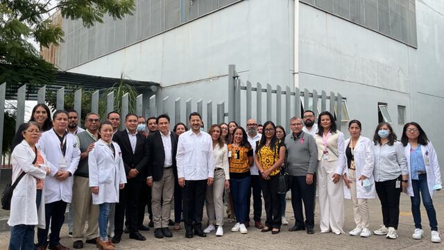 Martí Batres en el Hospital Regional “Presidente Benito Juárez” de Oaxaca
