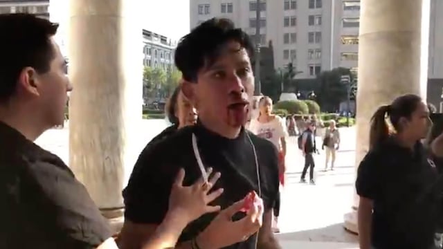 El joven denunció que también lo robaron.