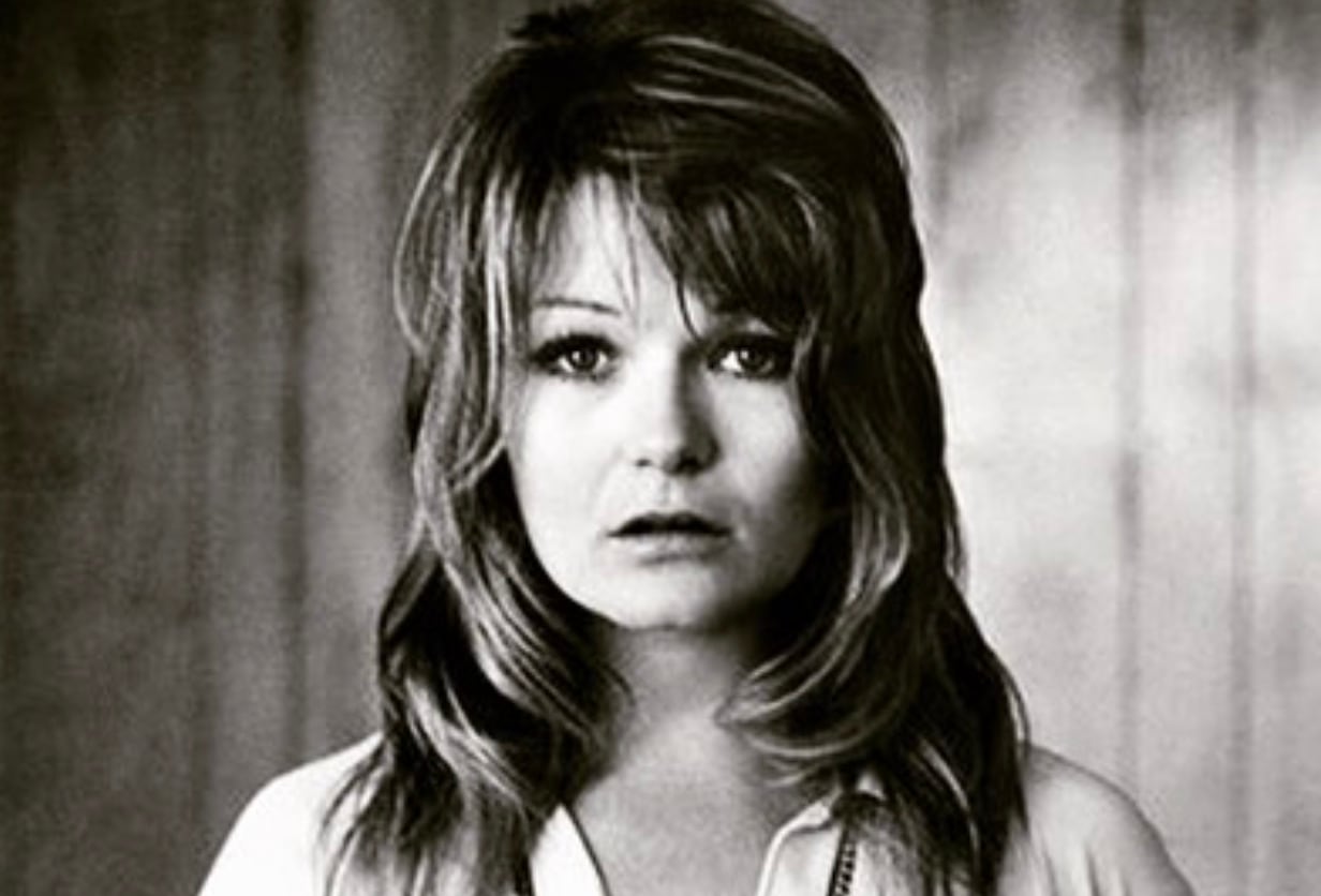 Valerie Perrine