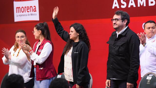 Reunión informativa de Morena en el Centro de Convenciones Campeche XXI
