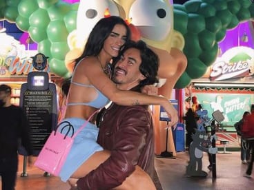 Bárbara de Regil sube fotografía con su esposo, Fernando Schoenwald.