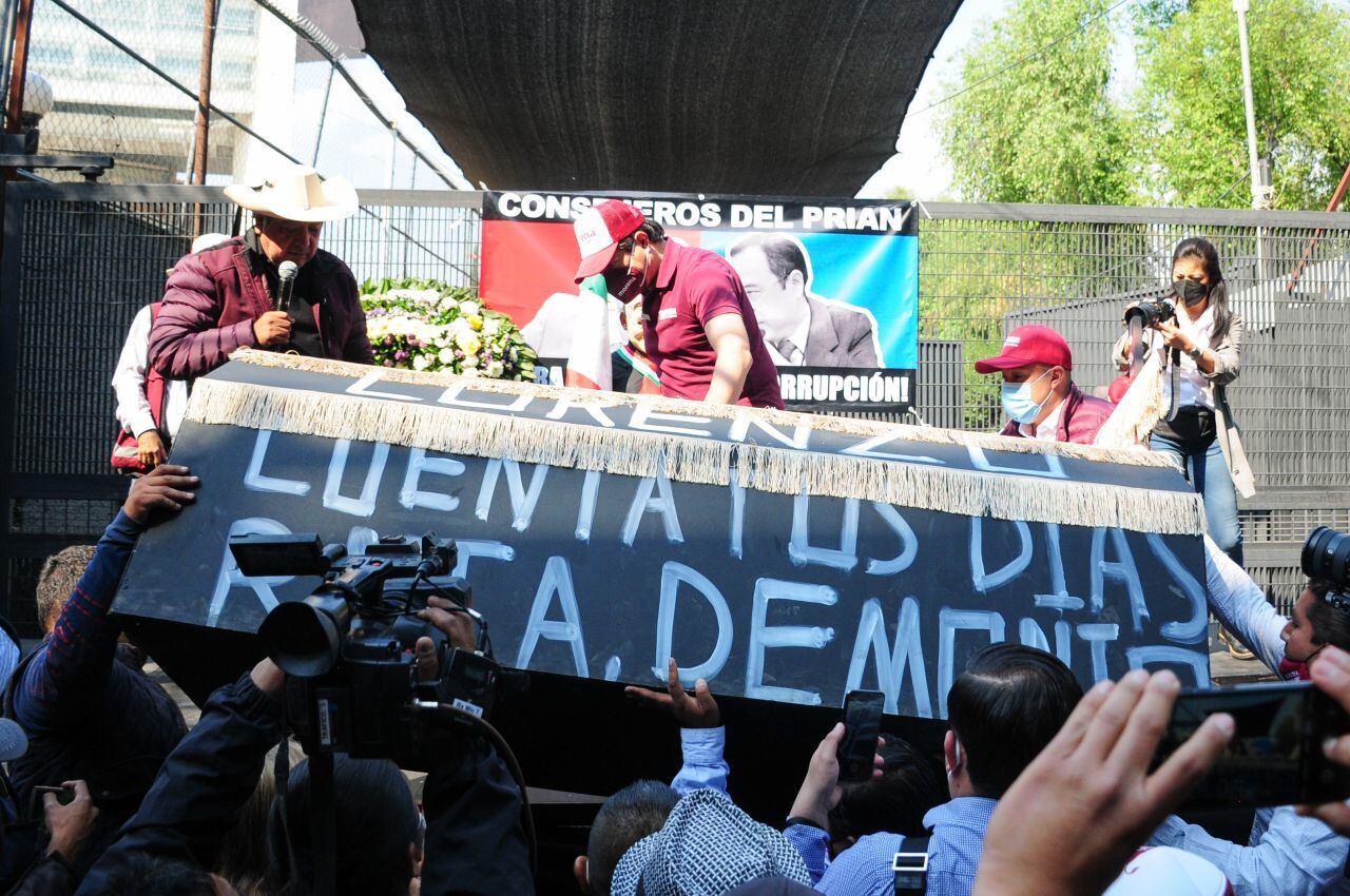 Funeral de Salgado Macedonio a Lorenzo Córdova
