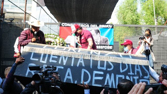 Funeral de Salgado Macedonio a Lorenzo Córdova