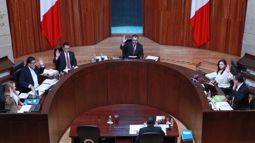 Polémica electoral: Tribunal Electoral libra a Movimiento Ciudadano por “acordeones”