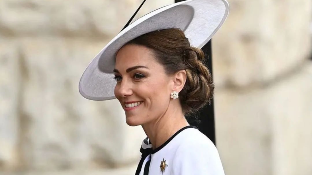 ¿Kate Middleton se hizo un lifting facial? Comienzan teorías de que no tiene cáncer