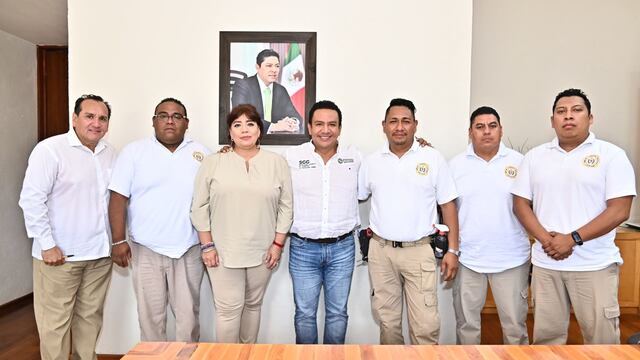 Gobierno de San Luis Potosí y bomberos