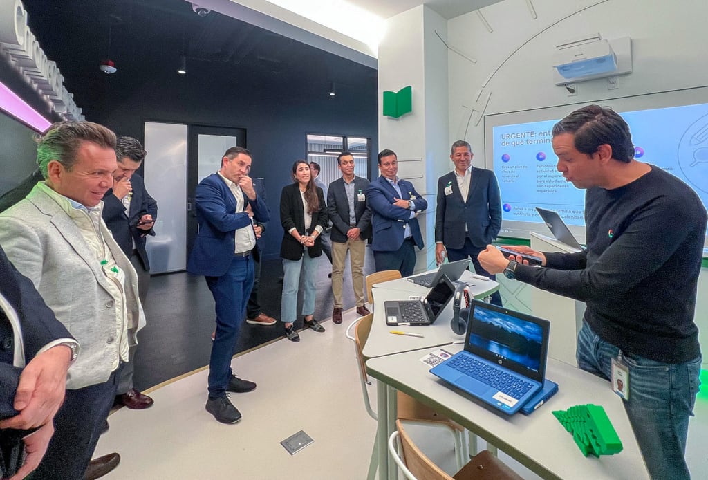 Pablo Lemus cierra acuerdo con Google