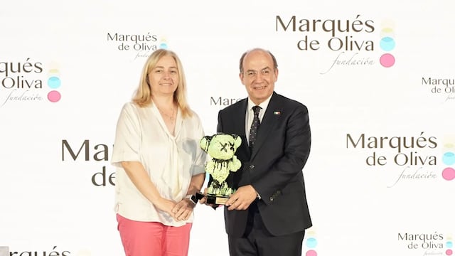 Felipe Calderón es galardonado en España con el Premio Marqués de Oliva