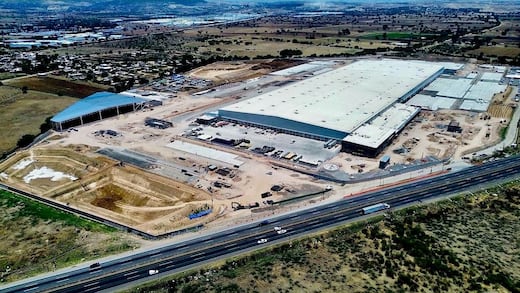 Walmart inaugura megacentro de distribución en Tepotzotlán