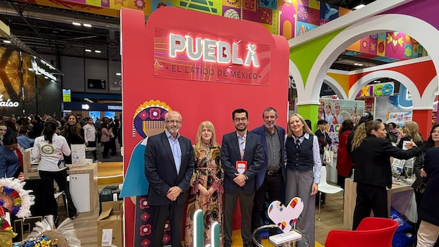 Jaime Oropeza Casas presenta atractivos culturas de Puebla en FITUR.