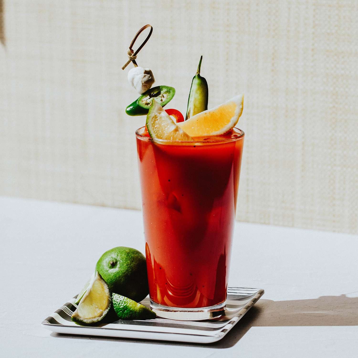 Las 5 mejores bebidas con tequila para brindar el Día del Tequila