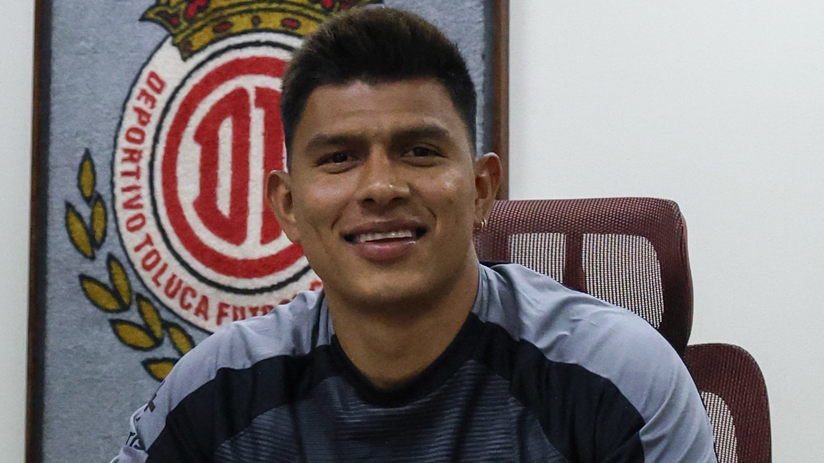 Jesús Gallardo seguirá en Toluca tras renovar hasta 2029