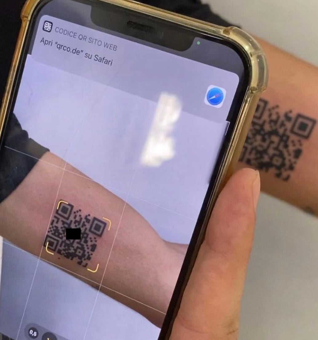 Tatuaje certificado de vacunación