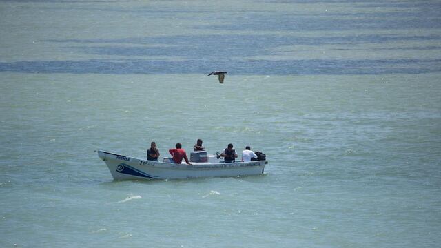 Pescadores en Puerto Progreso