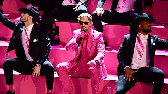 Ryan Gosling interpreta I'm Just Ken en los Premios Oscar 2024