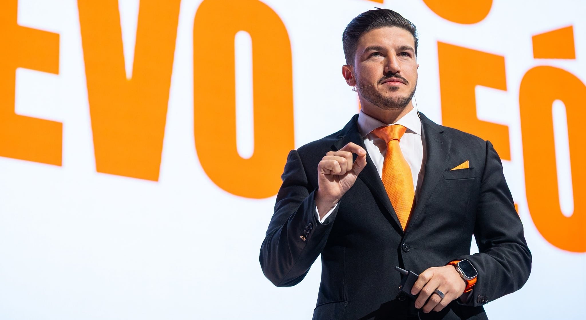 Samuel García destaca avances en seguridad, movilidad y agua en Cuarto informe de Gobierno