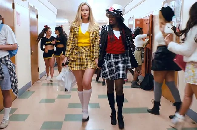 Fancy de Charli XCX e Iggy Azalea que homenajea a Clueless