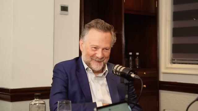 Leo Zuckermann tiene un hijo morenista que trabaja con reconocida candidata