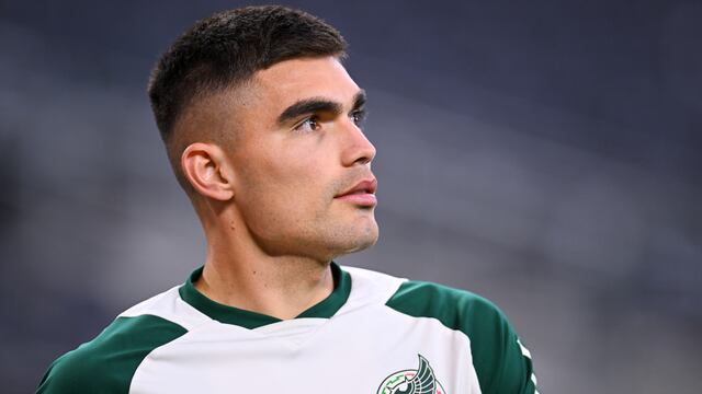 Johan Vásquez con la Selección Mexicana.