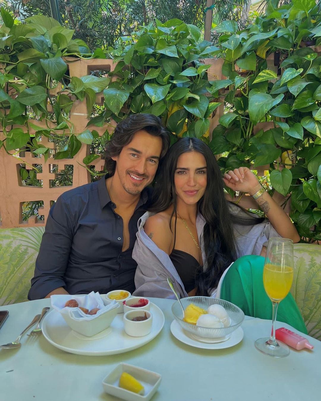 Bárbara de Regil con su esposo Fernando Schoenwald.