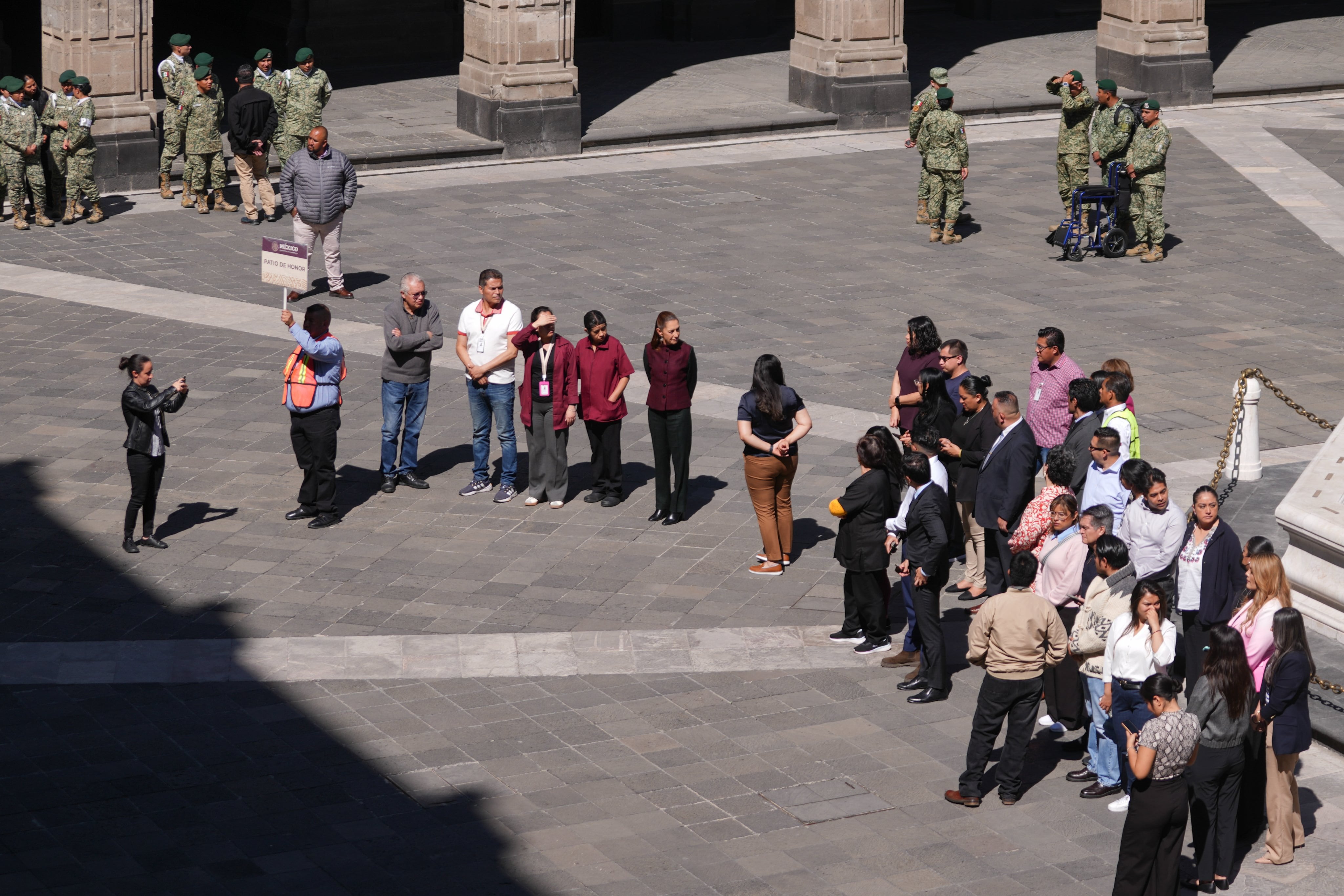 Claudia Sheinbaum encabeza simulacro de este 18 de febrero en Palacio Nacional