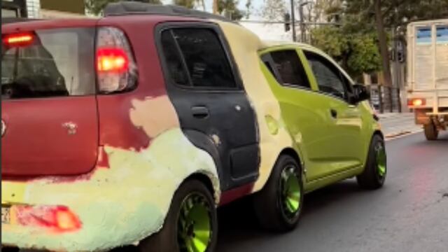 Video de TikTok muestra que por las calles de la CDMX circula el carro monstruo y así es como luce