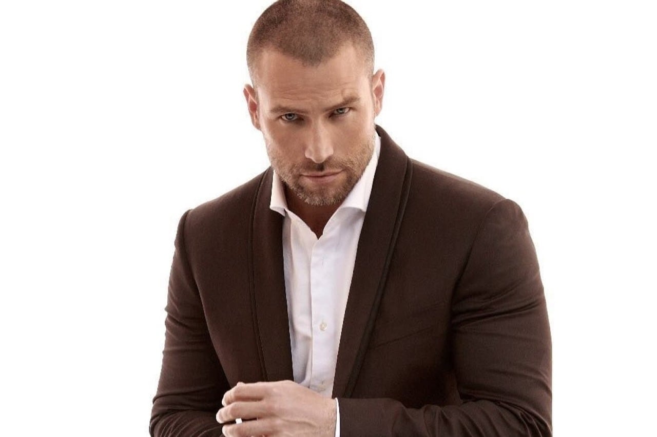 Rafael Amaya, actor.