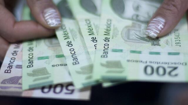 Dinero mexicano. Prevén mejora de economía.