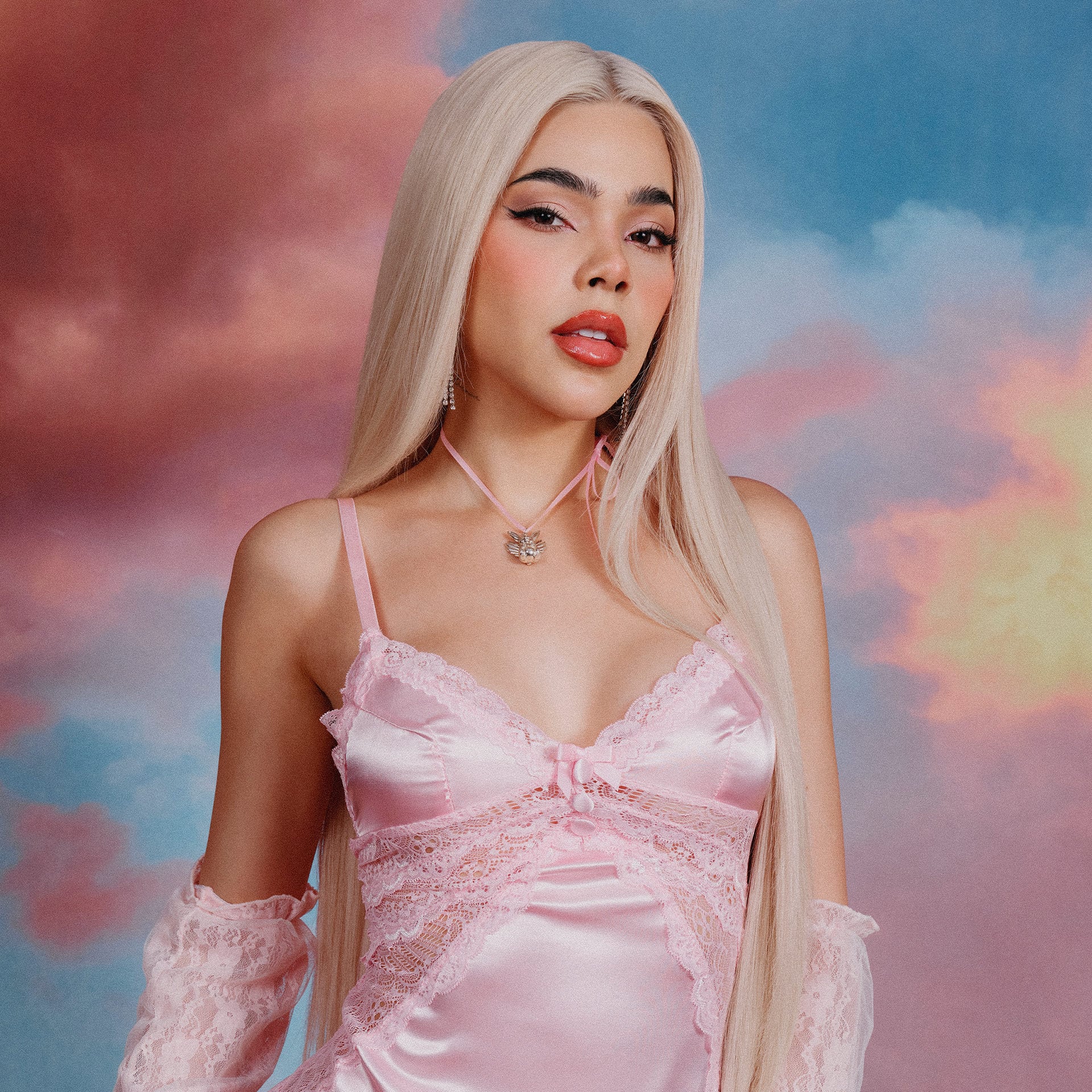 Kenia Os, Pink Aura