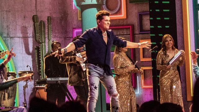 Carlos Vives y Los Ángeles Azules en los Latin Billboard 2022