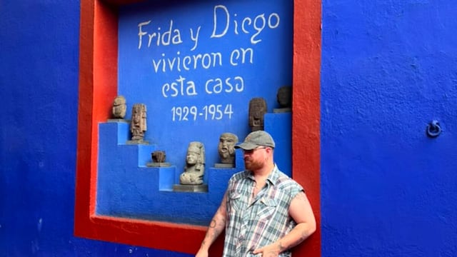 Sam Smith visita por cuarta vez la Casa Azul de Frida Kahlo en CDMX