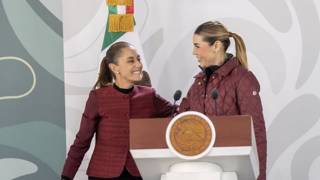 Claudia Sheinbaum y Marina del Pilar.