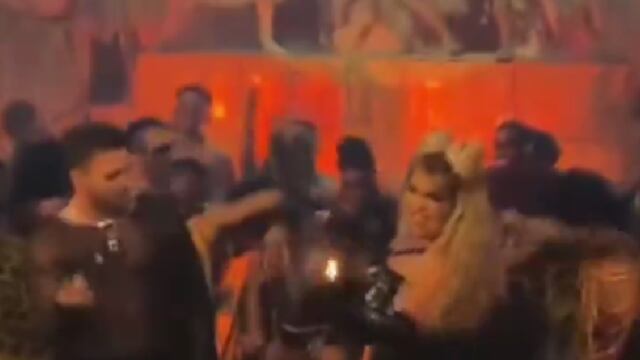 Nicola Porcella y Wendy Guevara