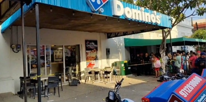 Bomba en Pizzeria de Juchitán; cuatro heridos