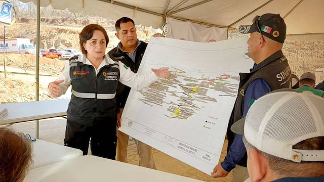 Protección Civil en contacto con familias de mineros atrapados en Sinaloa