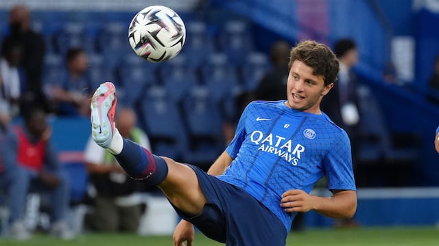 ¿Quién es Joao Neves? El futbolista del PSG que hizo historia al marcar un doblete de chilenas.