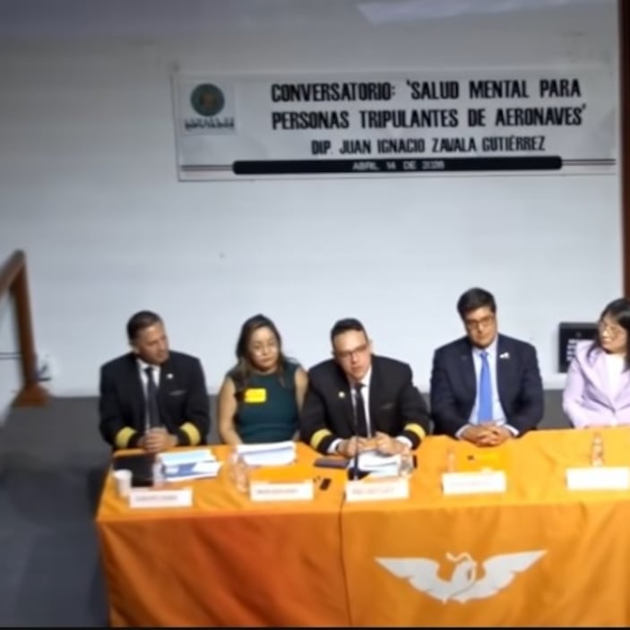 Salud mental para personas tripulantes de aeronaves