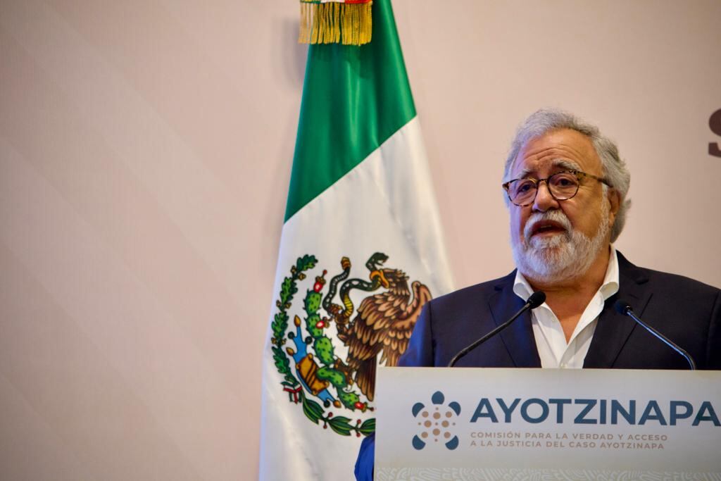 Alejandro Encinas da segundo informa por Ayotzinapa